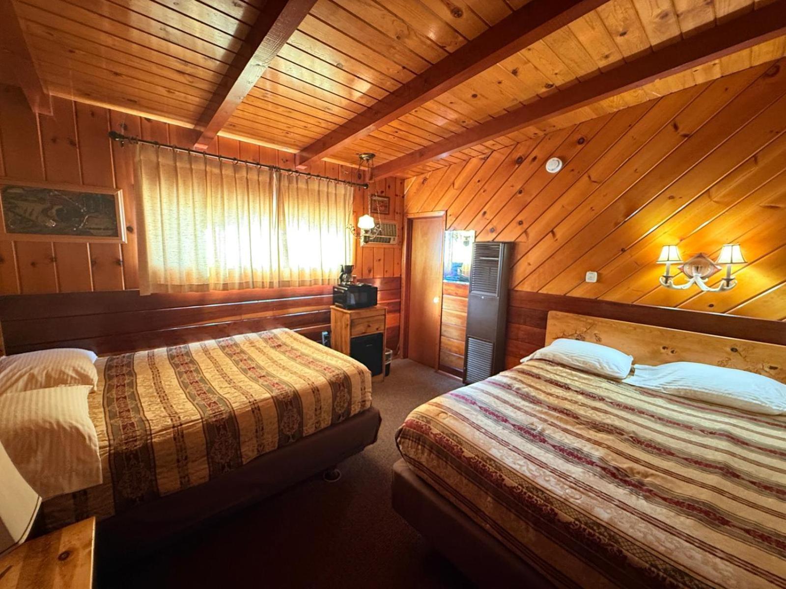 Toiyabe Motel Walker エクステリア 写真