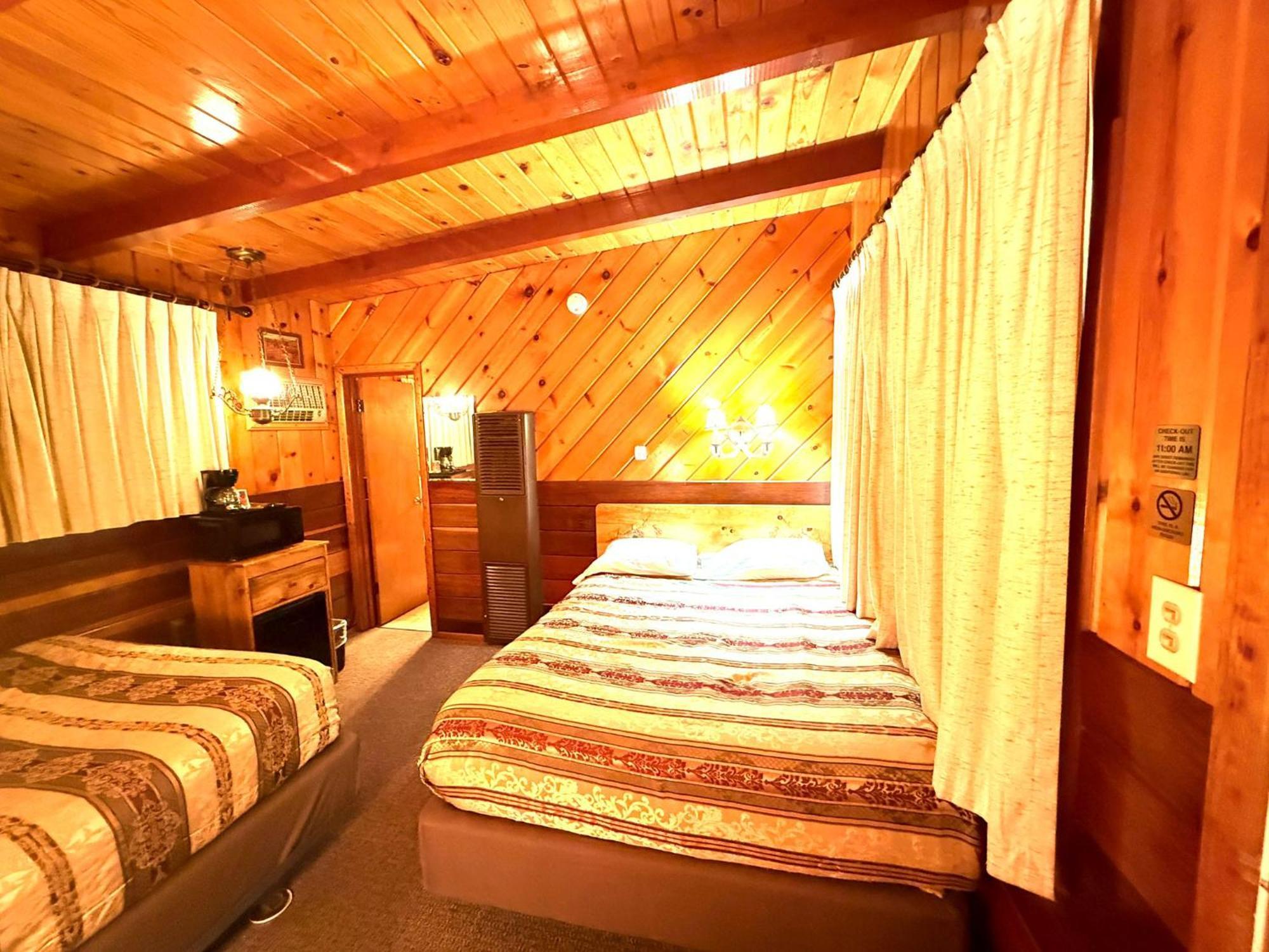 Toiyabe Motel Walker 部屋 写真