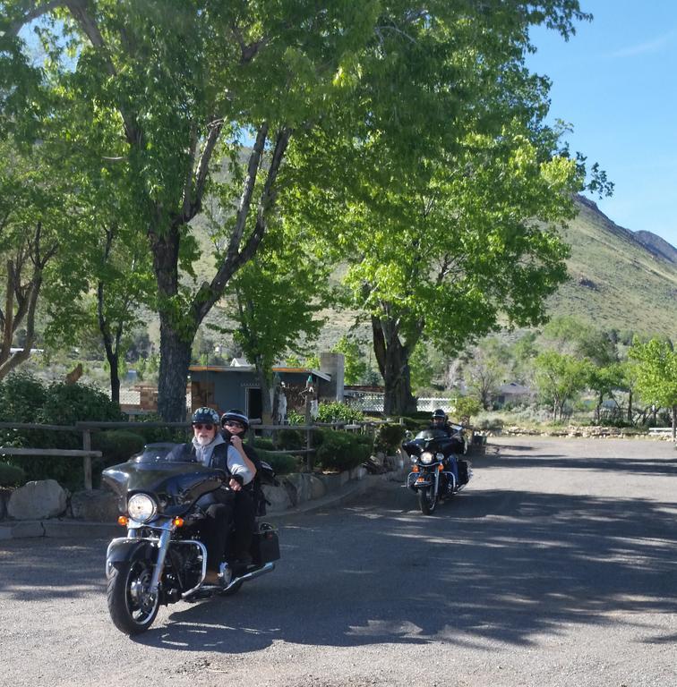 Toiyabe Motel Walker エクステリア 写真